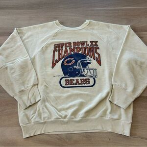 Vintage 1985 Super Bowl XX Champions Football Crewneck Pullover Sweater